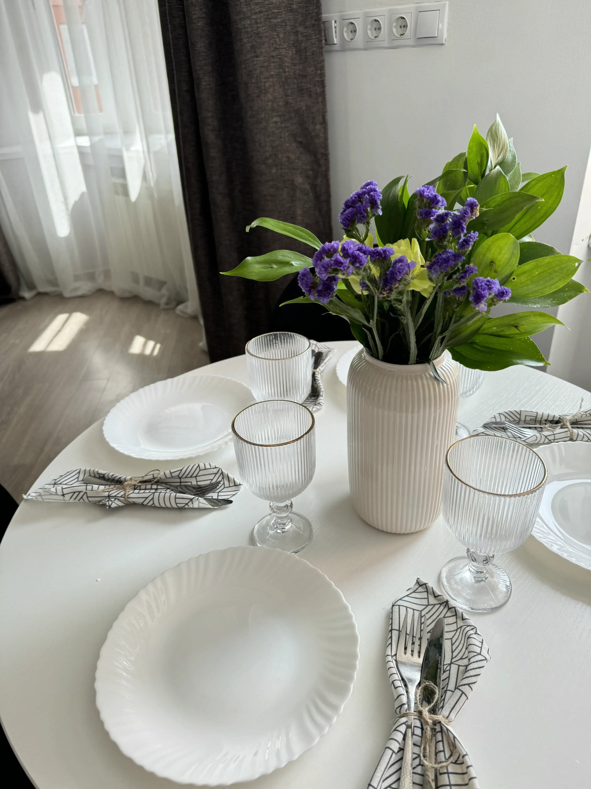 Апартаменты Евродвушка с джакузи рядом с Крокусом