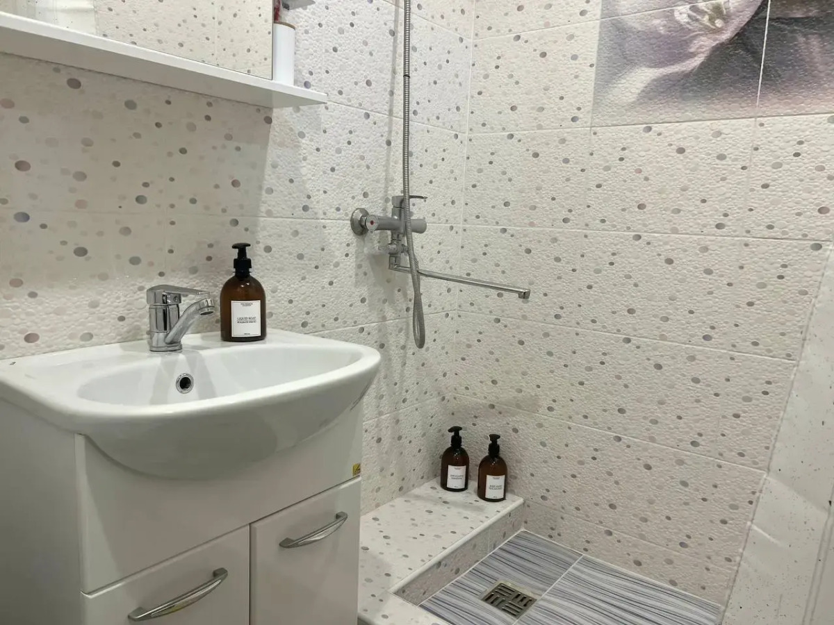 Квартира Однокомнатная на Кошевого 25с1 1