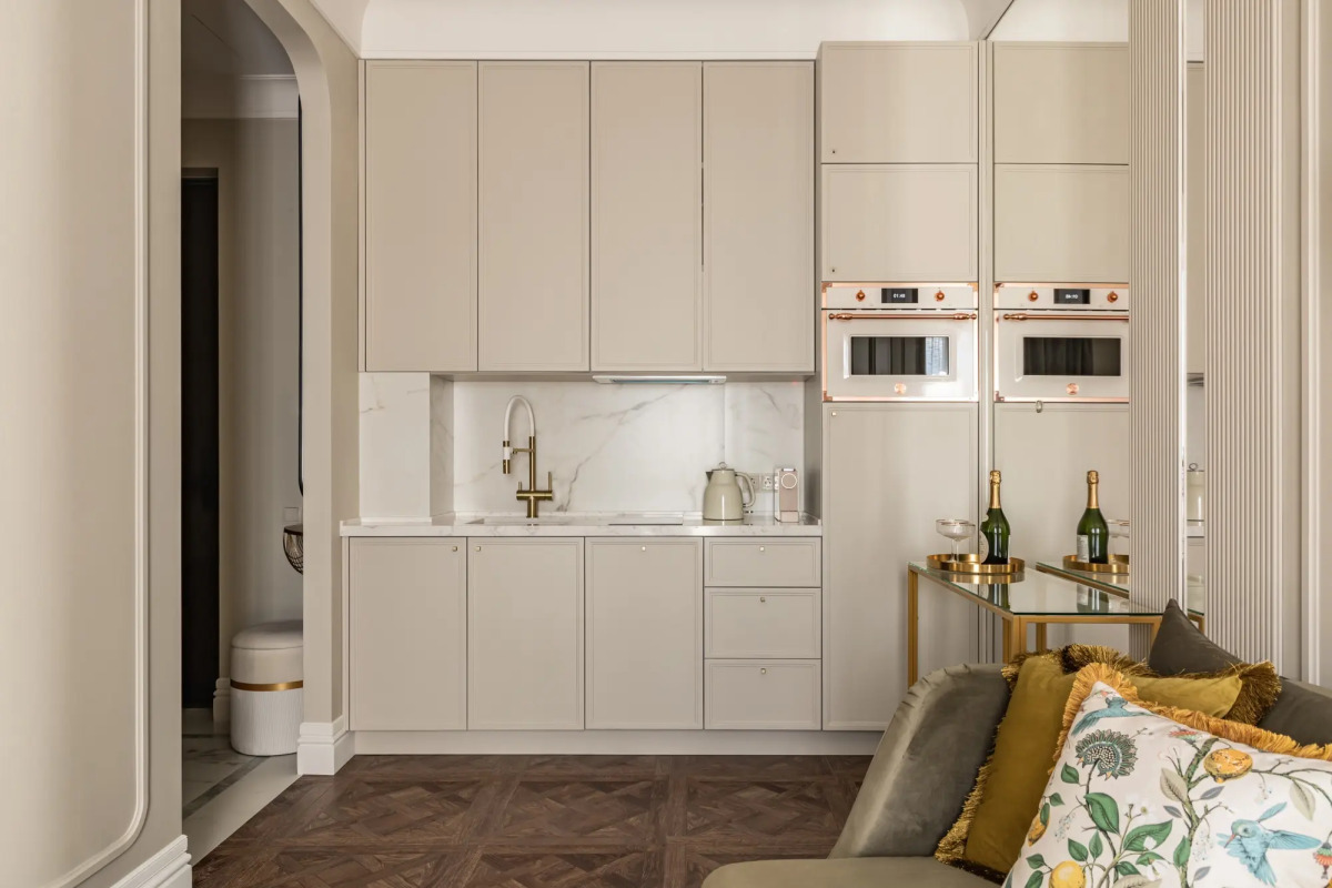 Квартира Moscow Deluxe Apartments Grand Residence SLAVA