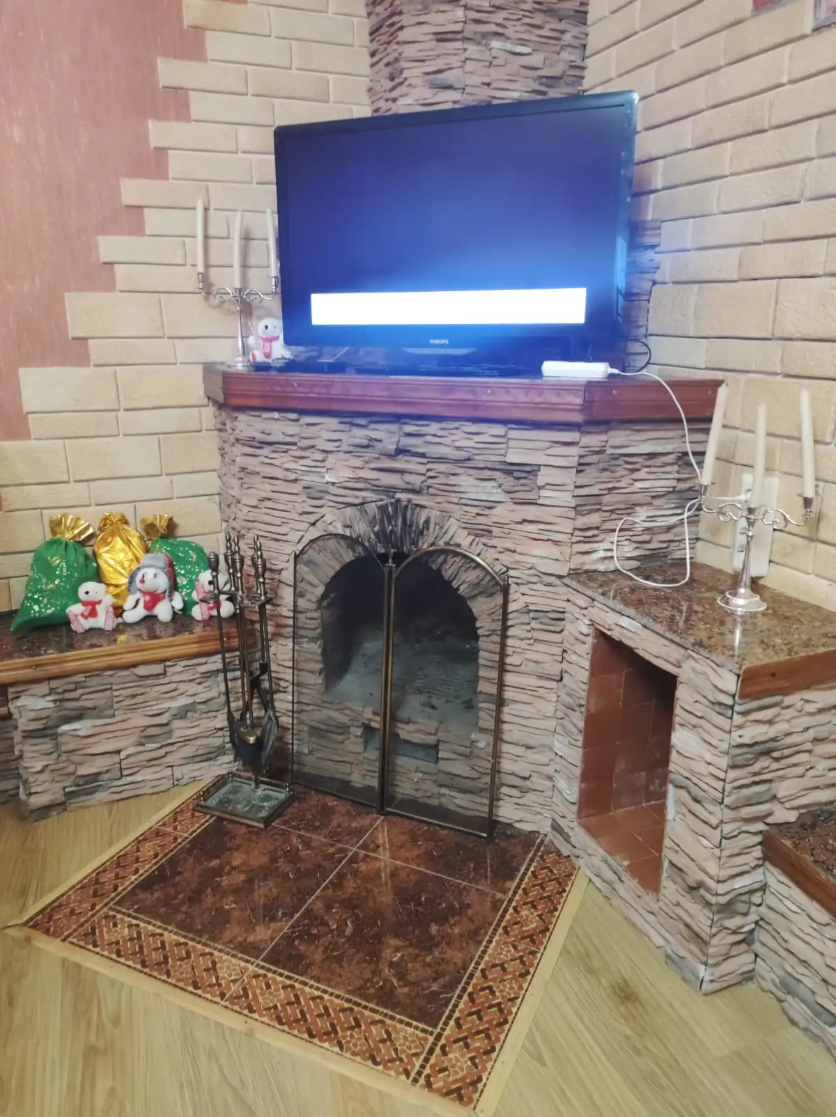 Гостевой дом на Сирина для 24 гостей