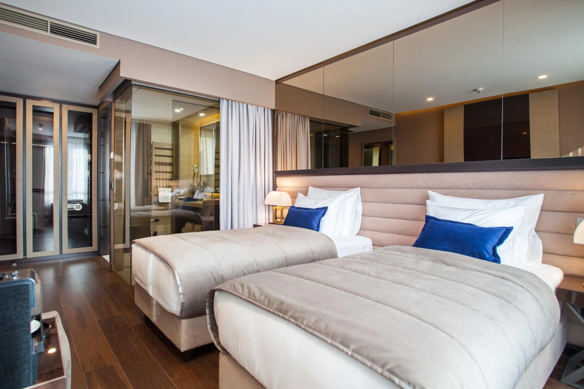 SAINT TEN Hotel, Small Luxury Hotels