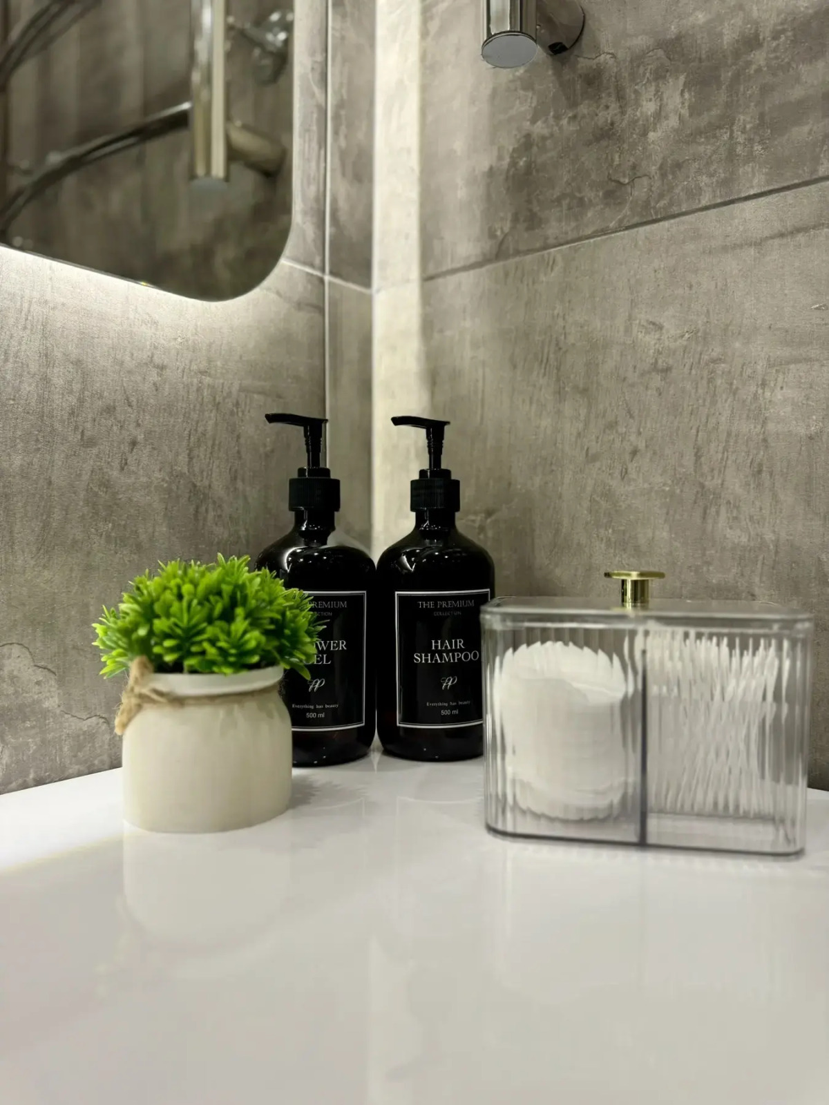 Апартаменты для Двоих с Кинопроектором