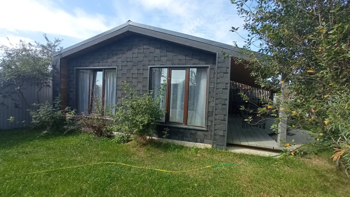 Частный ДОМ У ВОДЫ С БАНЬКОЙ