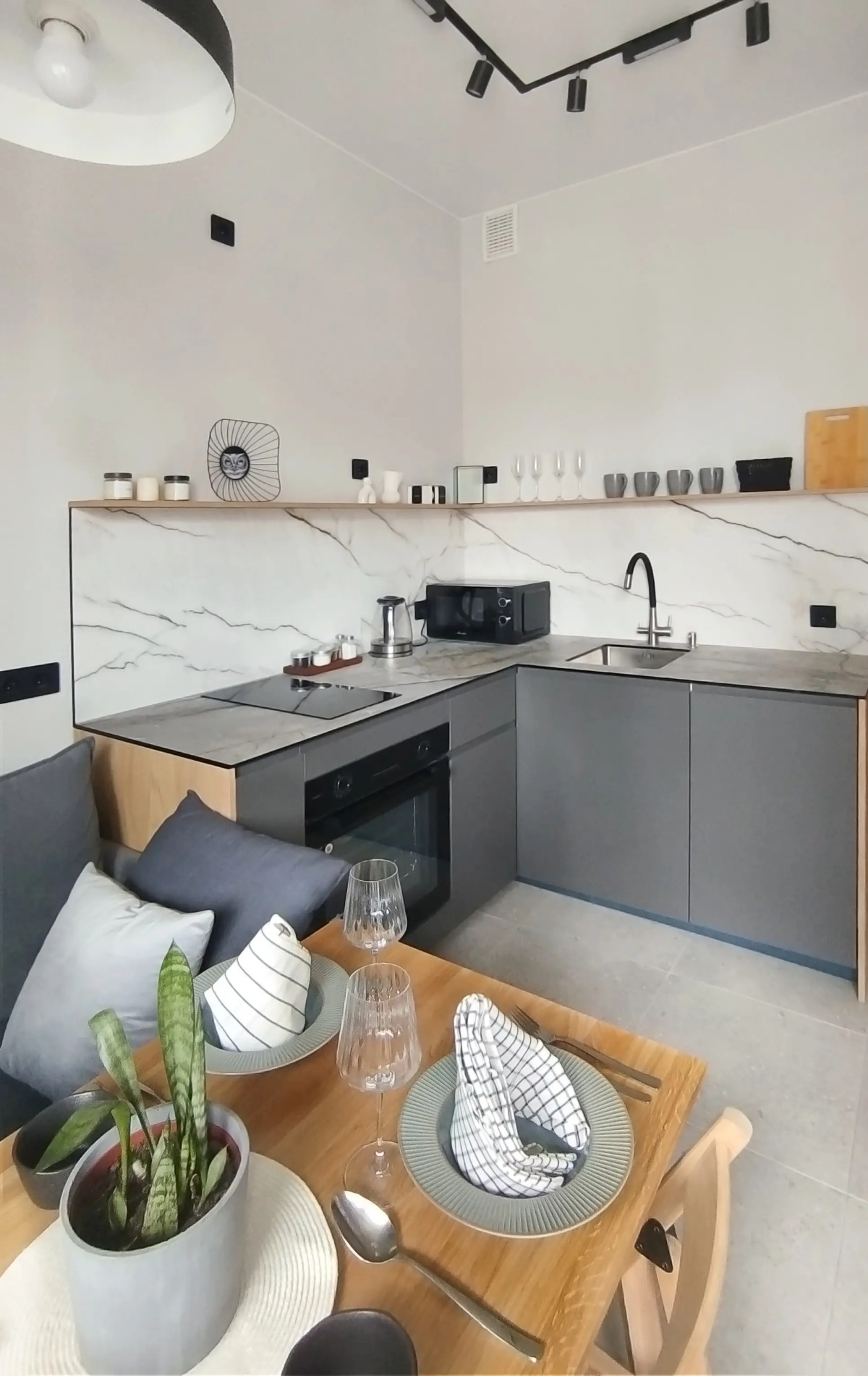 Квартира Dubrovskiy apart на набережной Невы