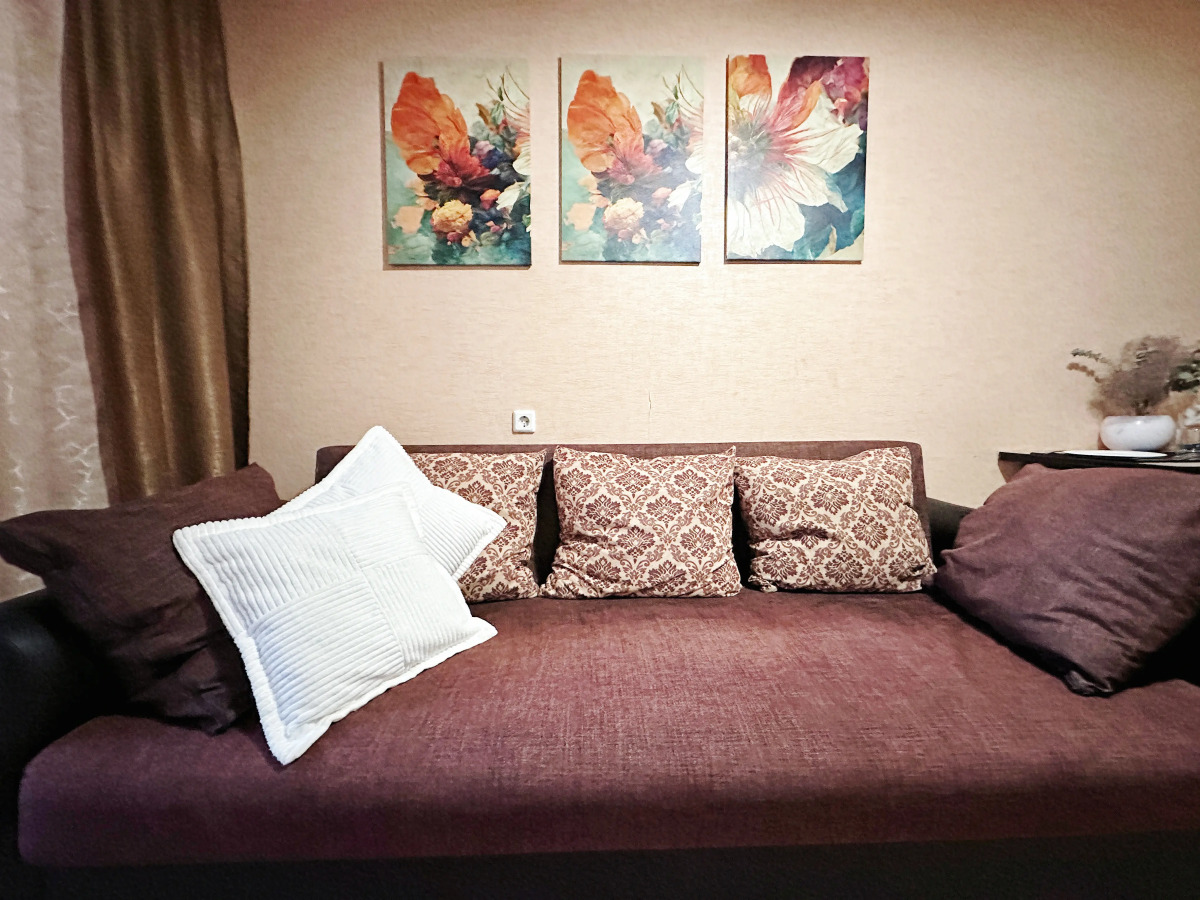 Большая трехкомнатная квартира на Московском проспекте