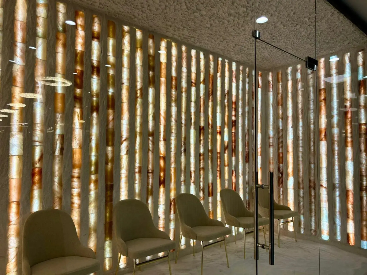 Отель Euphoria Batumi Convention & Casino Hotel