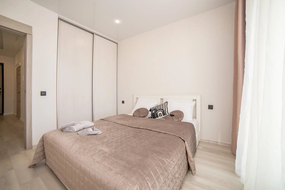 Евро-двухкомнатная квартира BeGuest на Чкалова 18