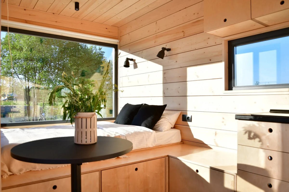 Дом Мини с панорамными окнами