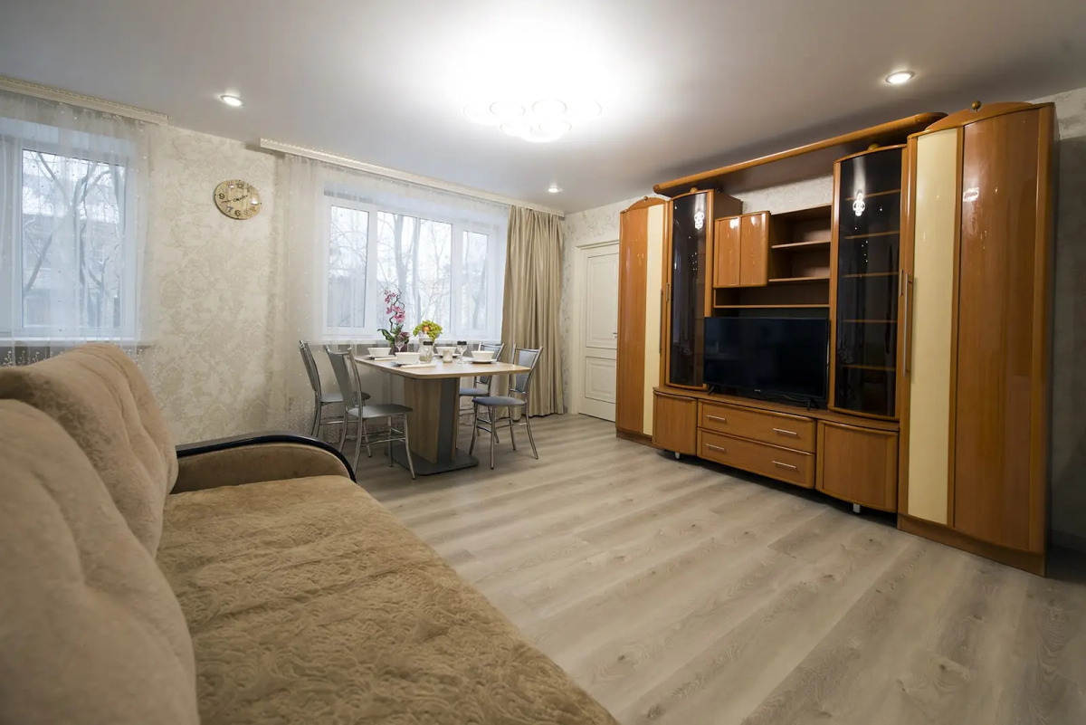 Квартира на Козленской 76 НаСутки35