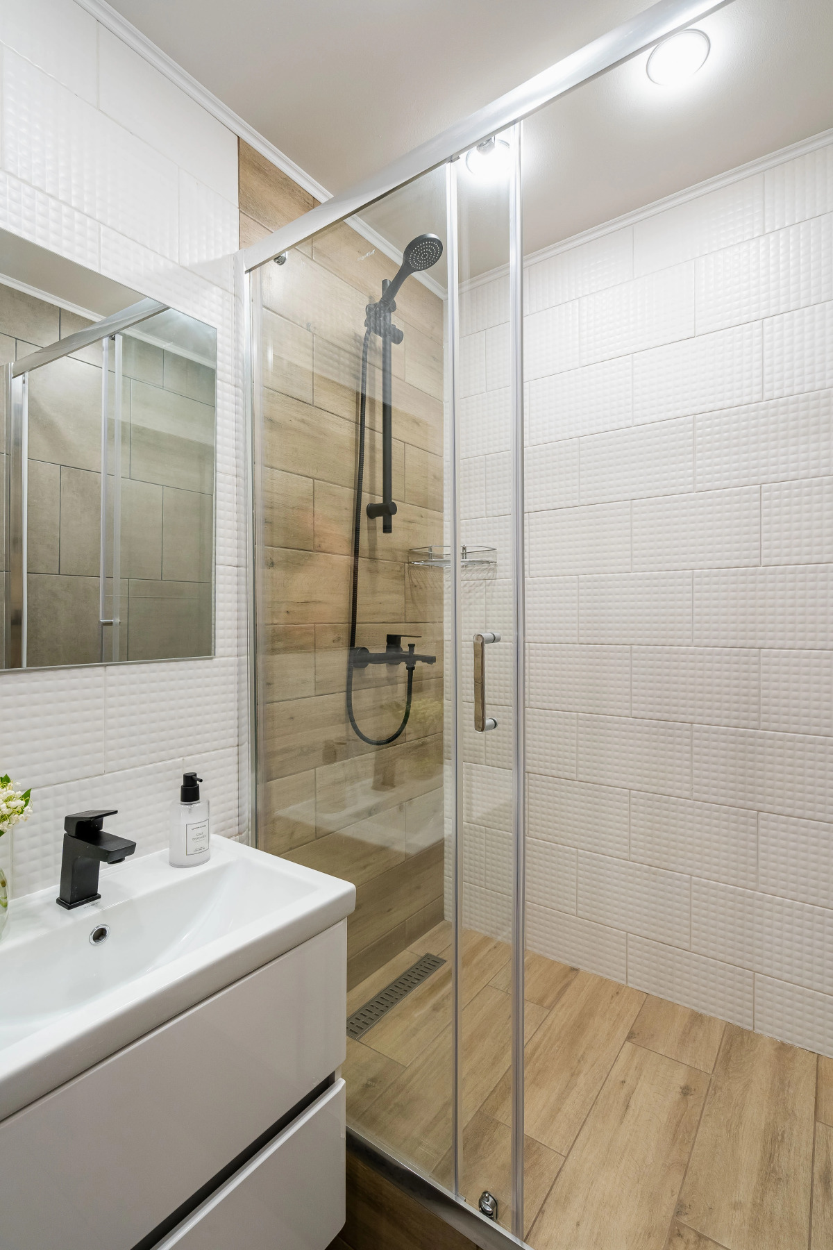 Апартаменты Лофт с Видом на Неву 1