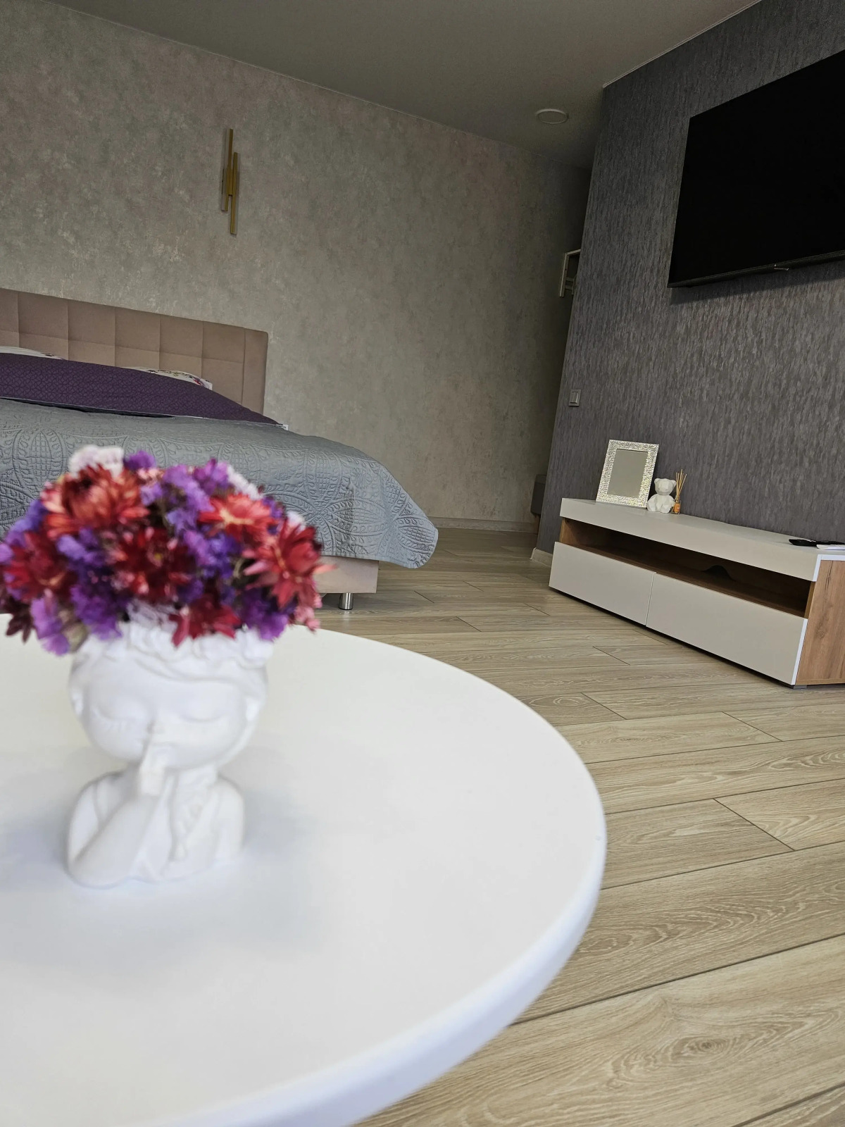 Апартаменты на Крестовой 124