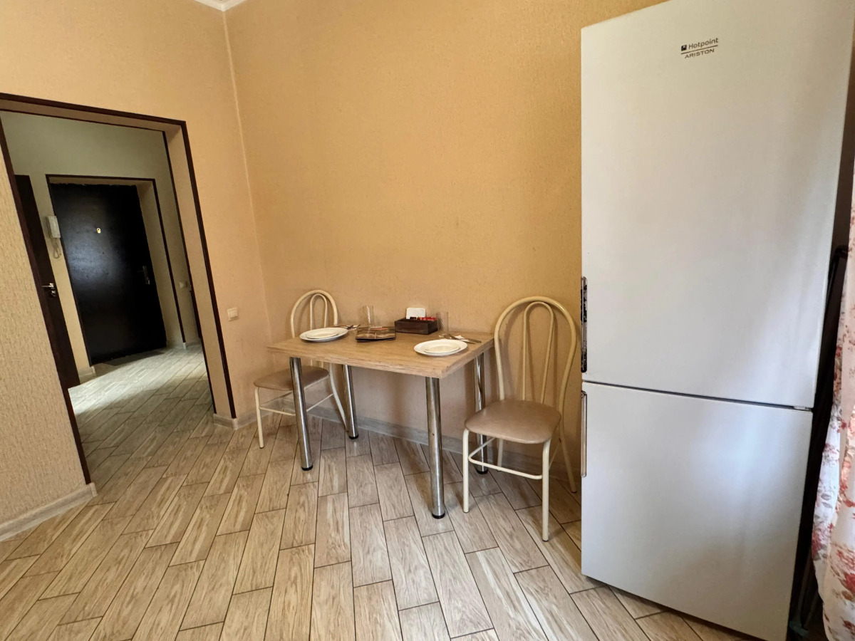 Квартира Толстого 180б 1 Этаж