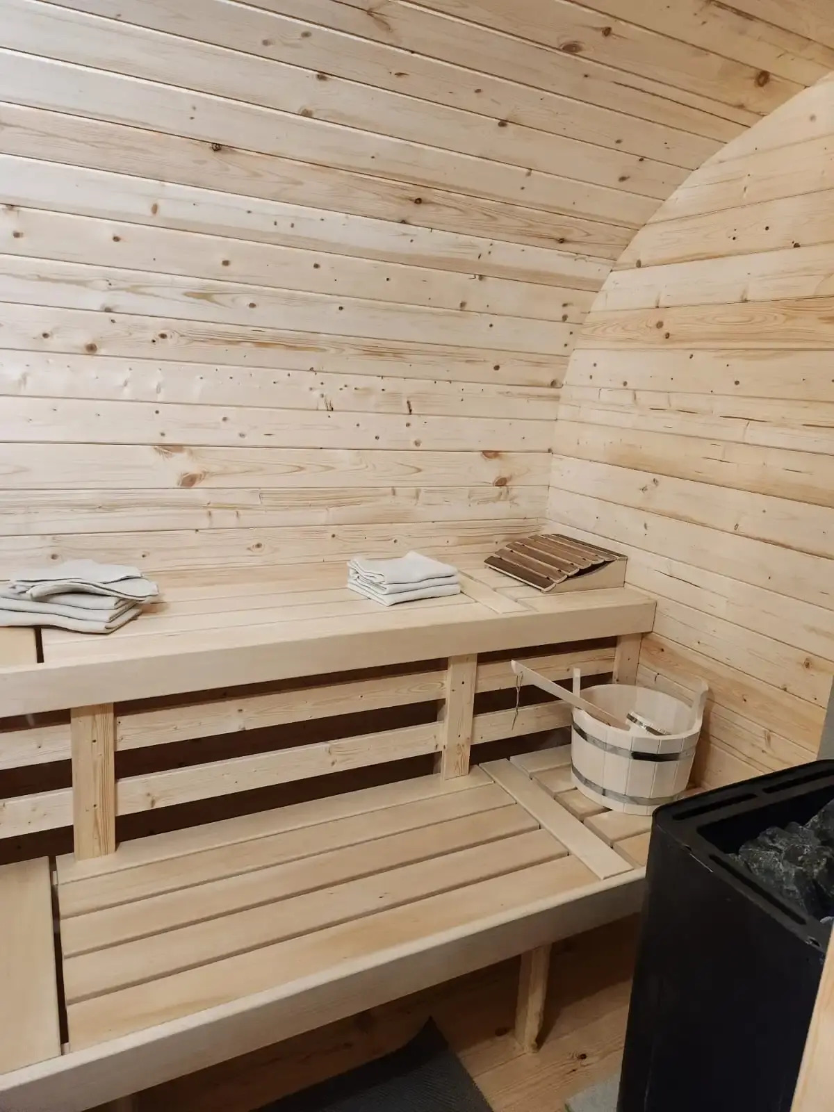 Апартаменты с бассейном и баней