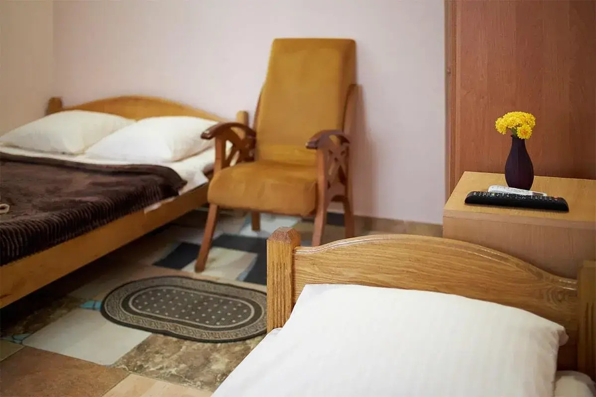 Отель Белый