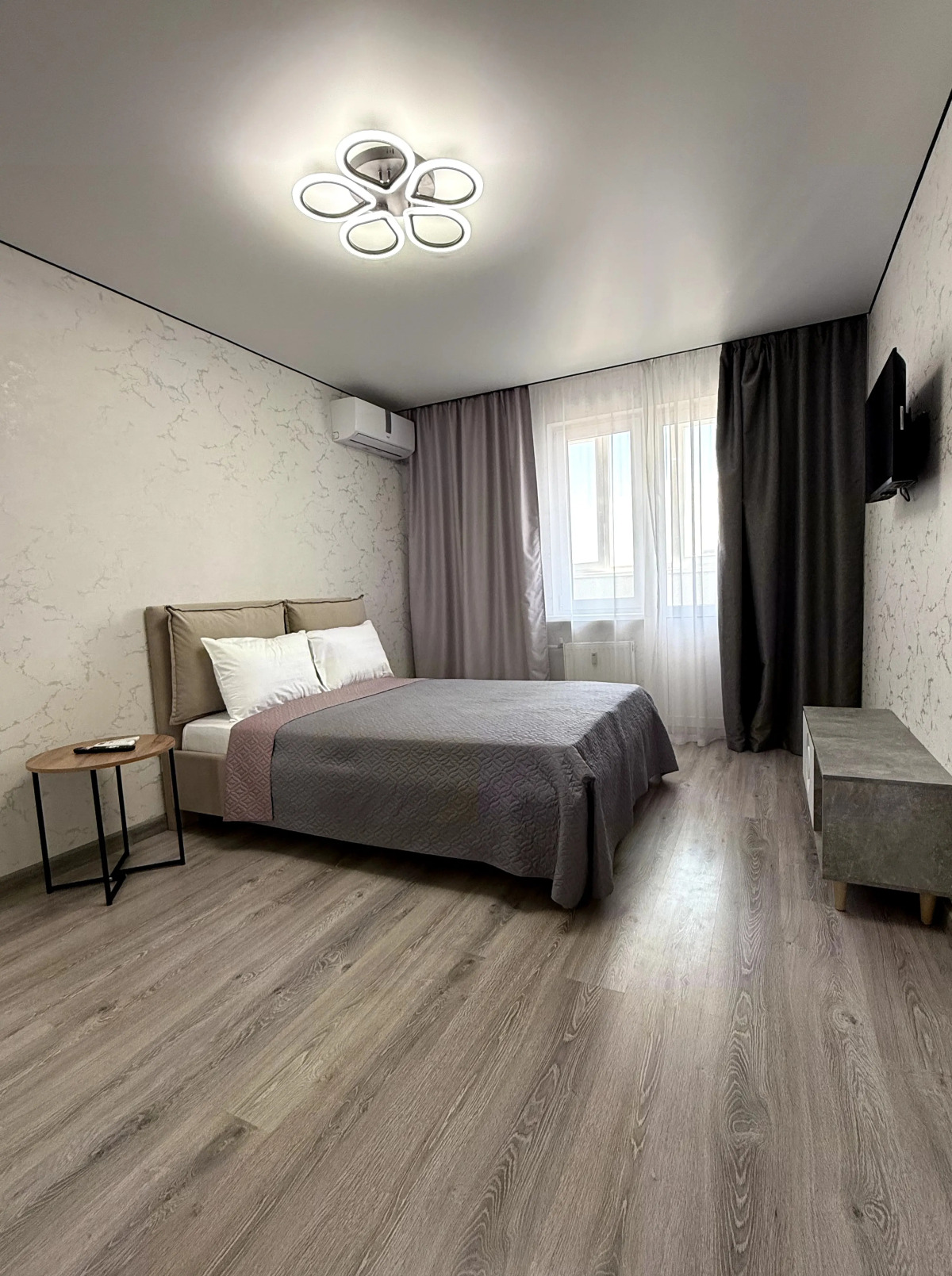 Квартира ОренРент у Города Еды