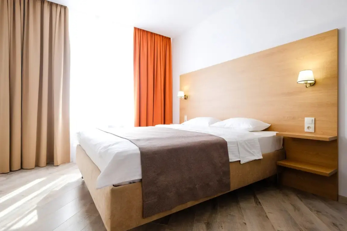 Апартаменты Петровские на Советской 108 (1)