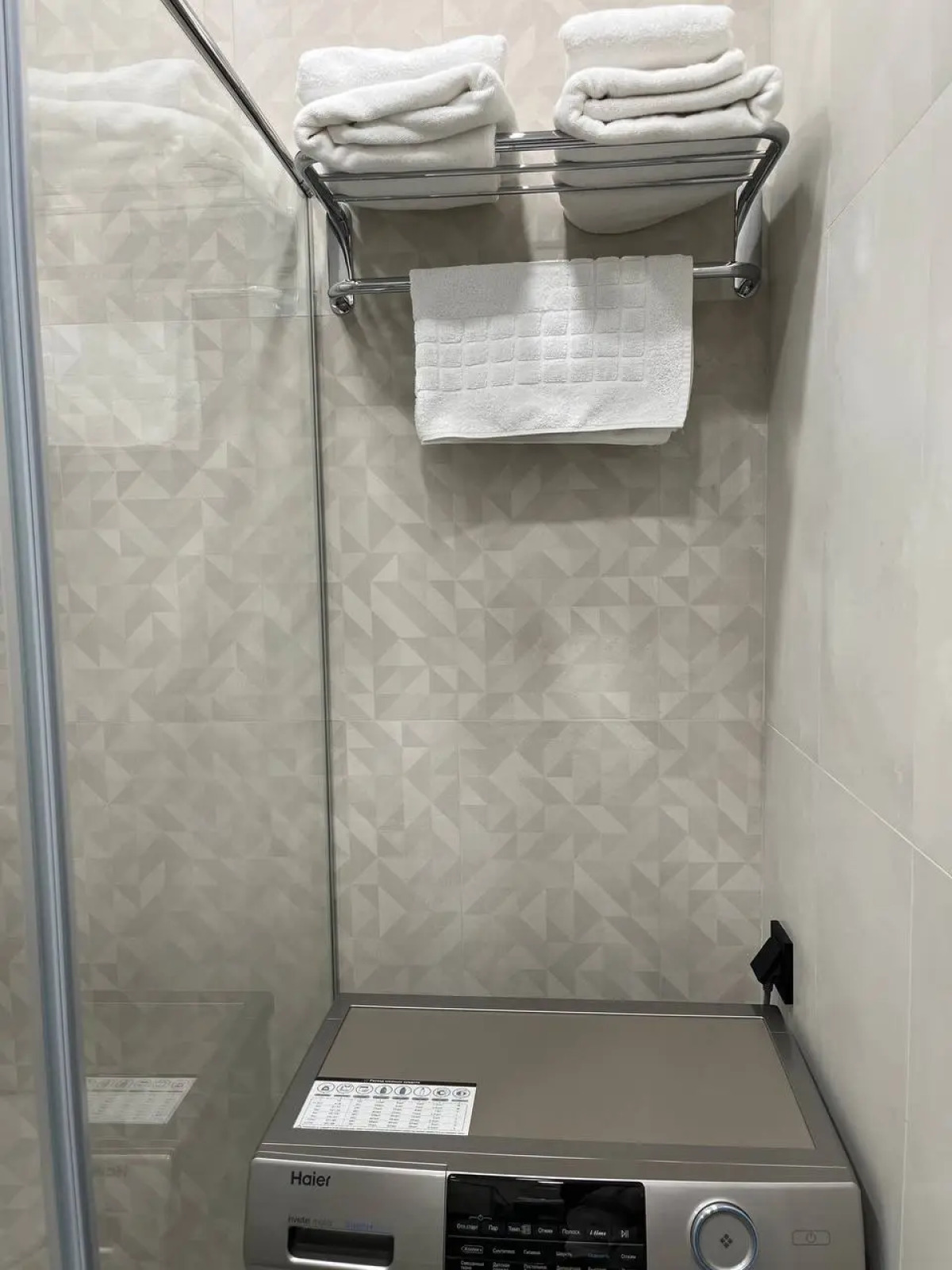 Апартаменты 1-к. квартира 42 м² 2/10 эт.