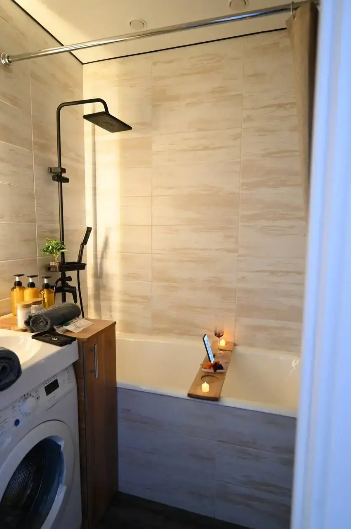 Квартира с дизайнерским ремонтом Rent House в центре