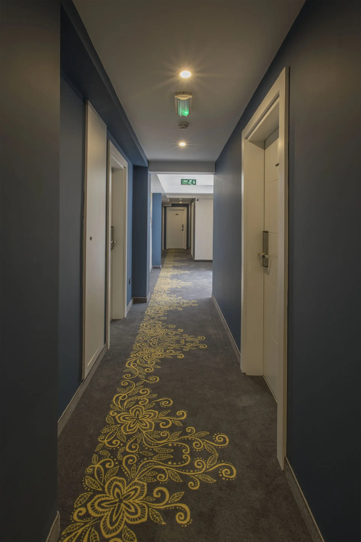 Hotel Pure Blanche Lara