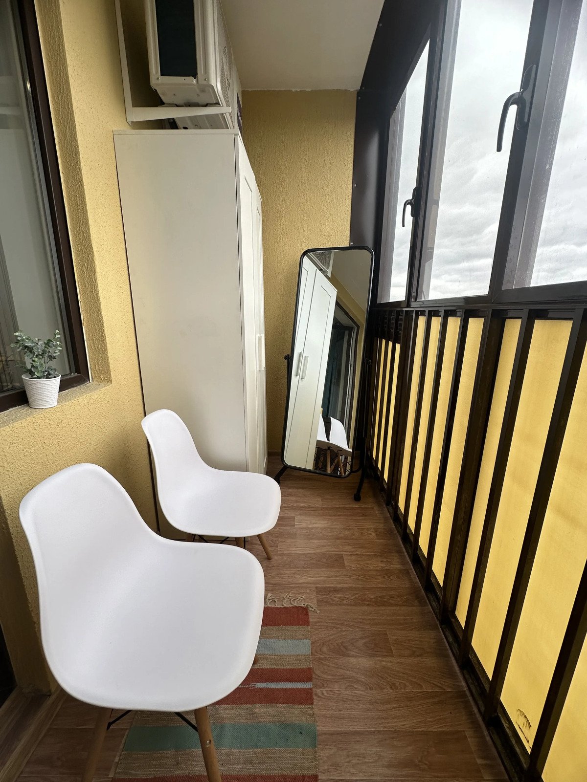 Квартира Garnet Apartments Горизонт