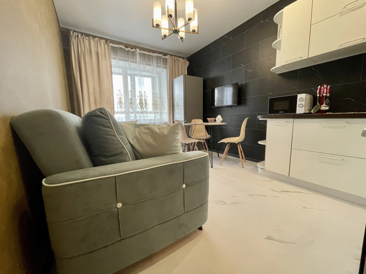 Апартаменты На Верхней Набережной