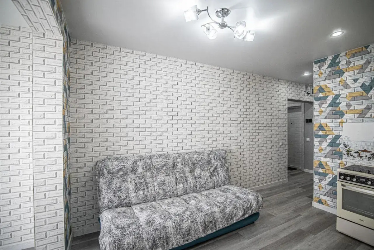 Квартира по улице Поповича 11