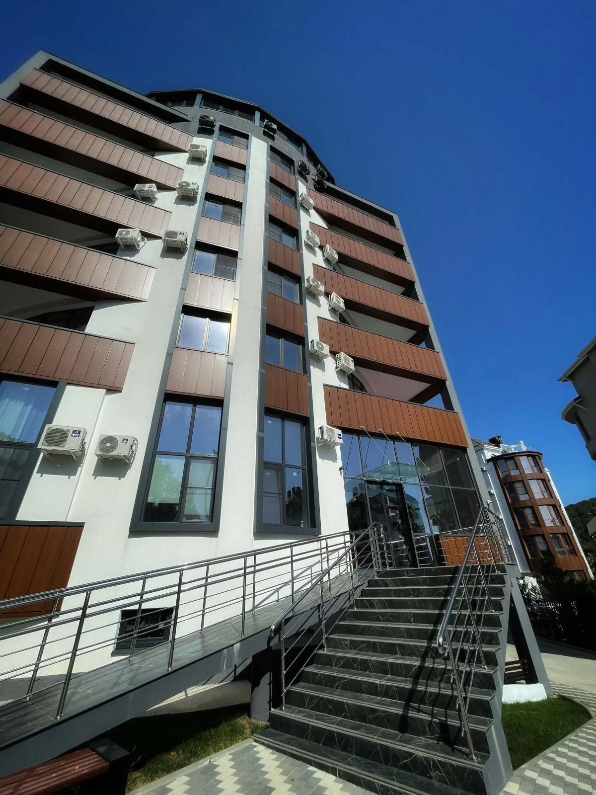 Апартаменты с видом на море и горы