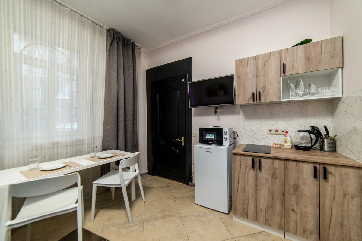 Апартаменты Жуковского 1/2/10 с2 (106)