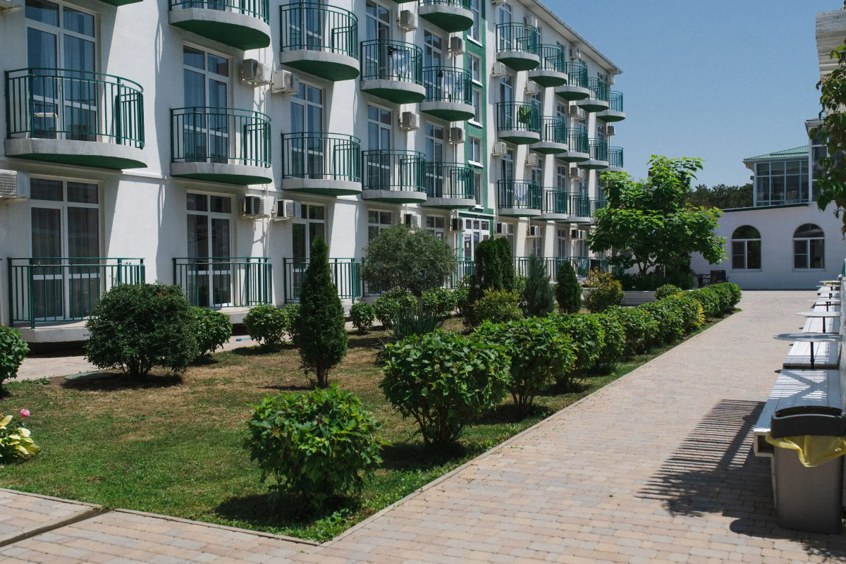 Отель Green Park