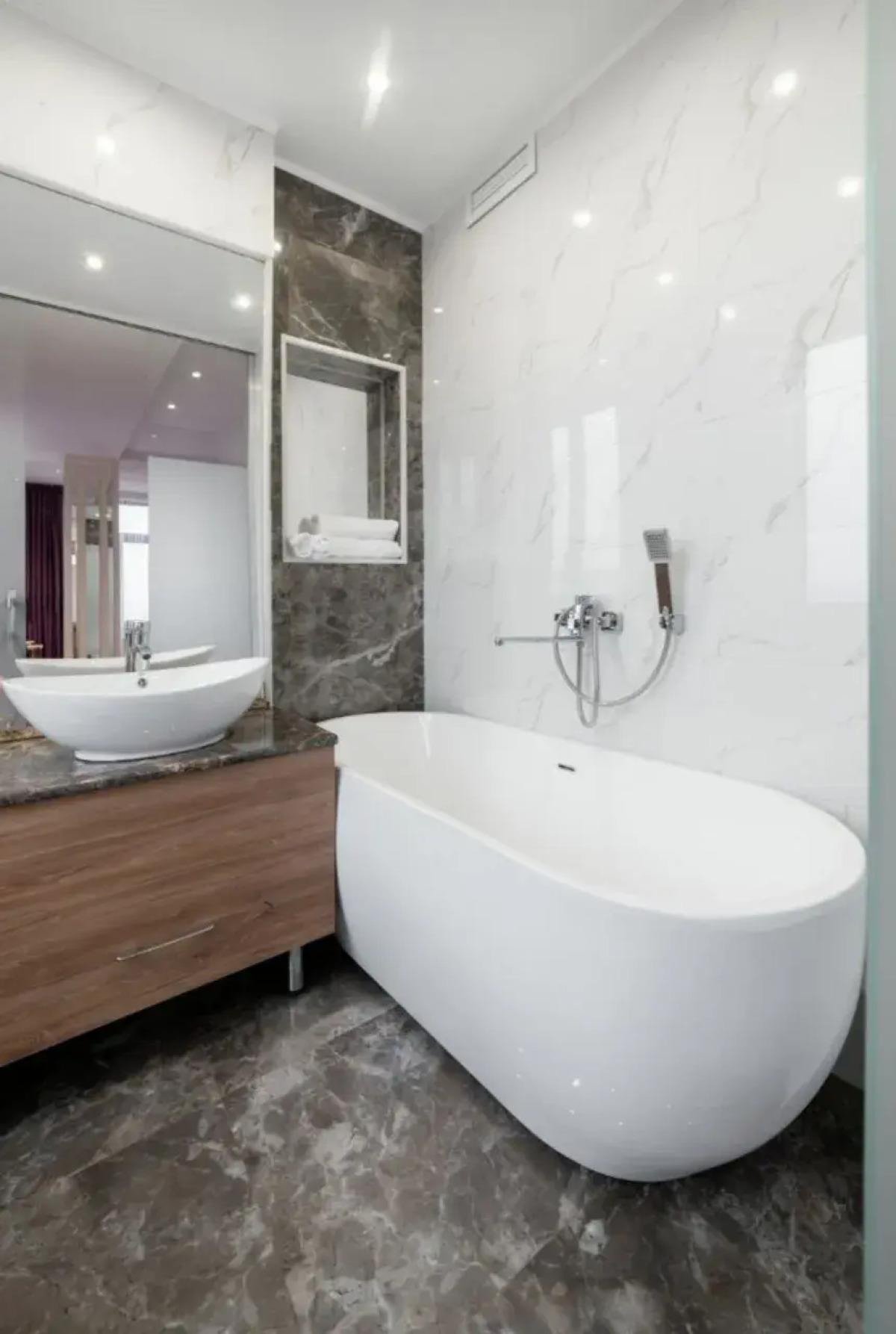 Orient Hotel Bishkek (Ориент отель Бишкек)