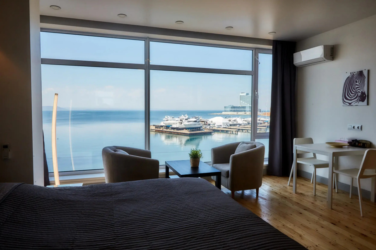 Меблированные комнаты VVO Apartments