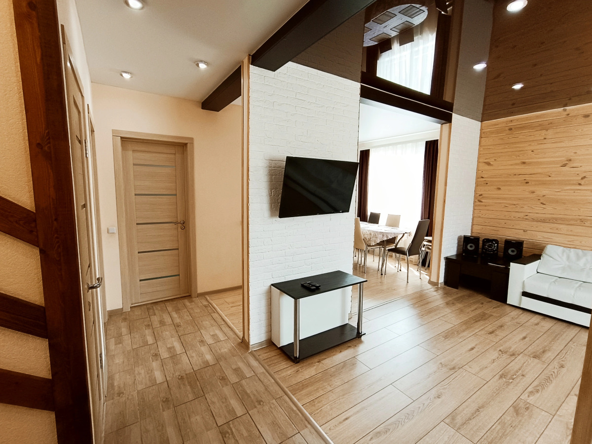 Частный дом Снежок