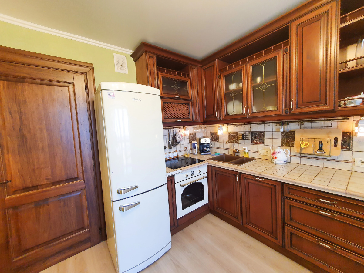 Апартаменты Aelita с камином и джакузи