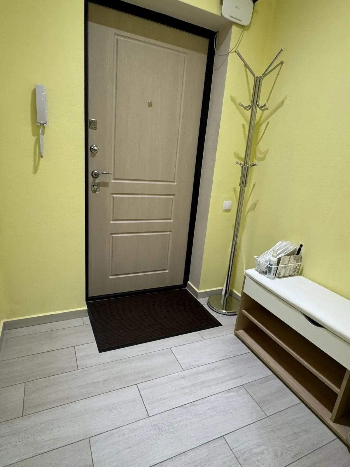 Квартира в доме на набережной реки Волга