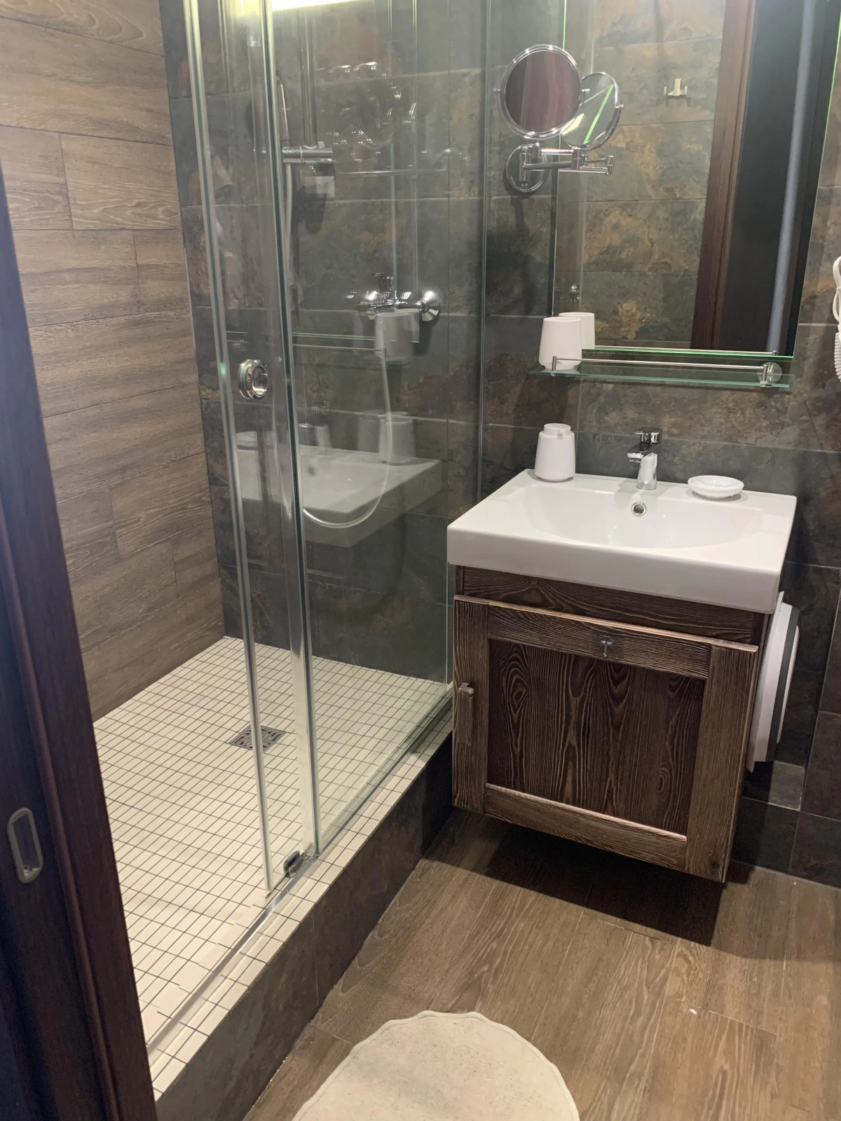 Апартаменты ГЛК Солнечная долина с Прекрасным видом