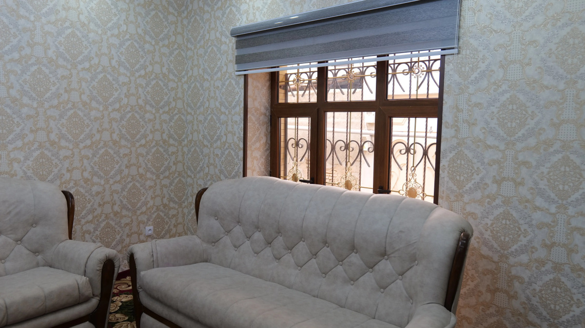 Частный дом Рядом с Регистаном