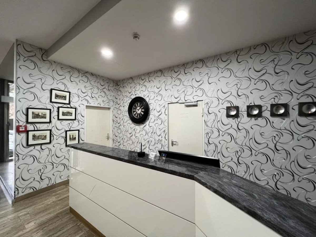 Отель Attaché an der Messe