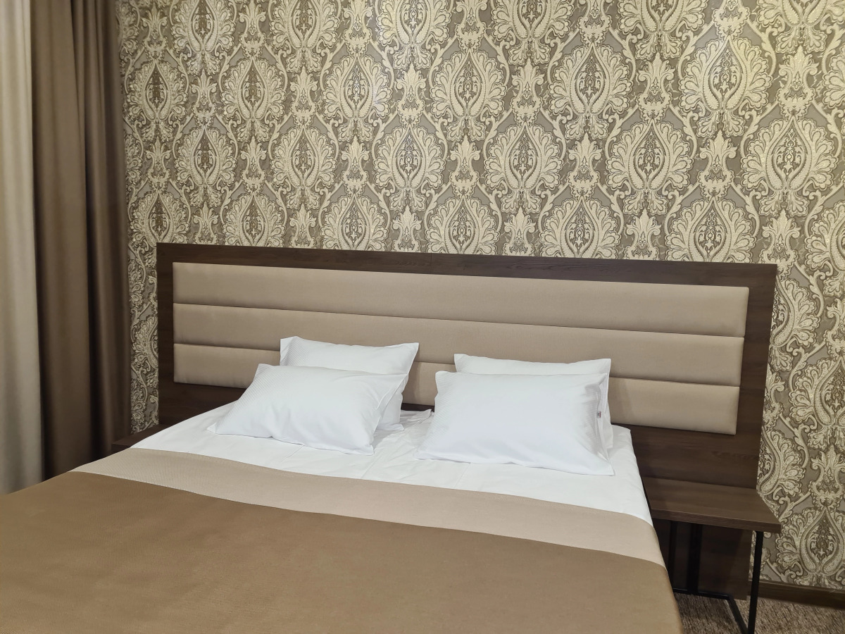 Отель Гостиничный Комплекс Петровский