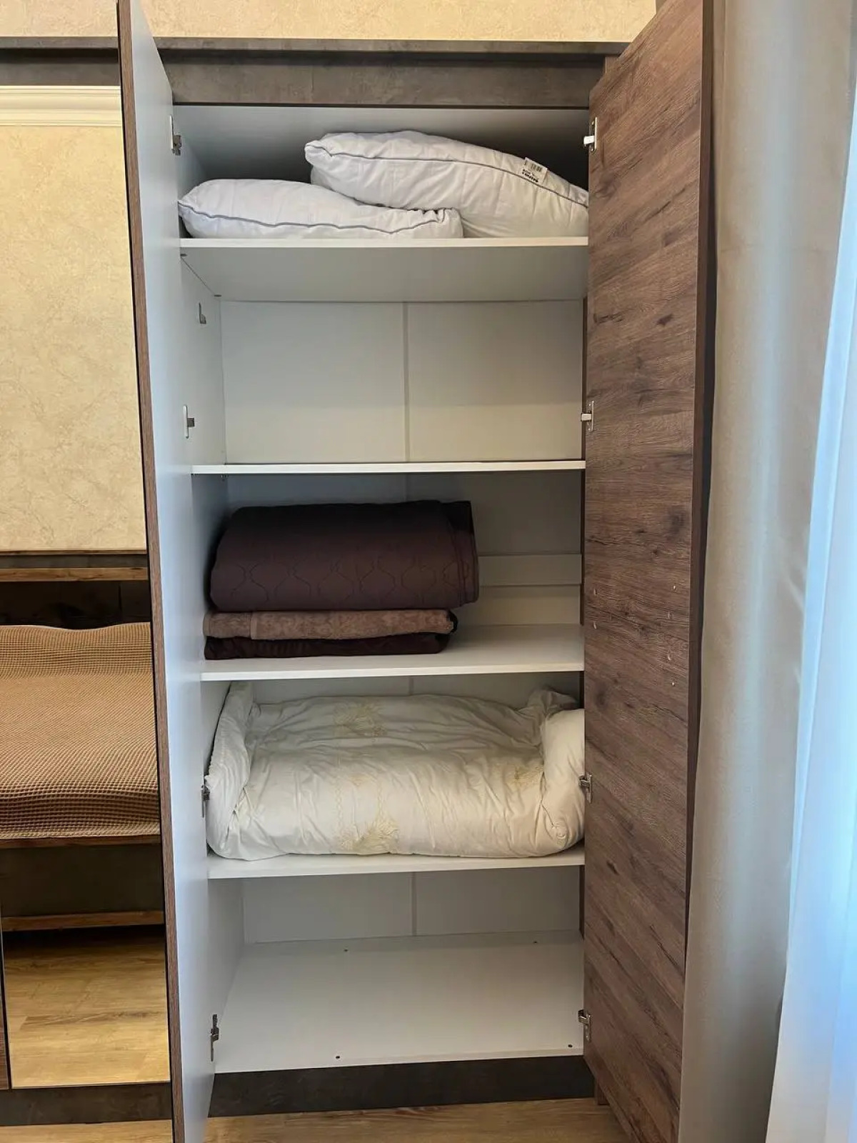 Апартаменты Времена года 15, 1 этаж