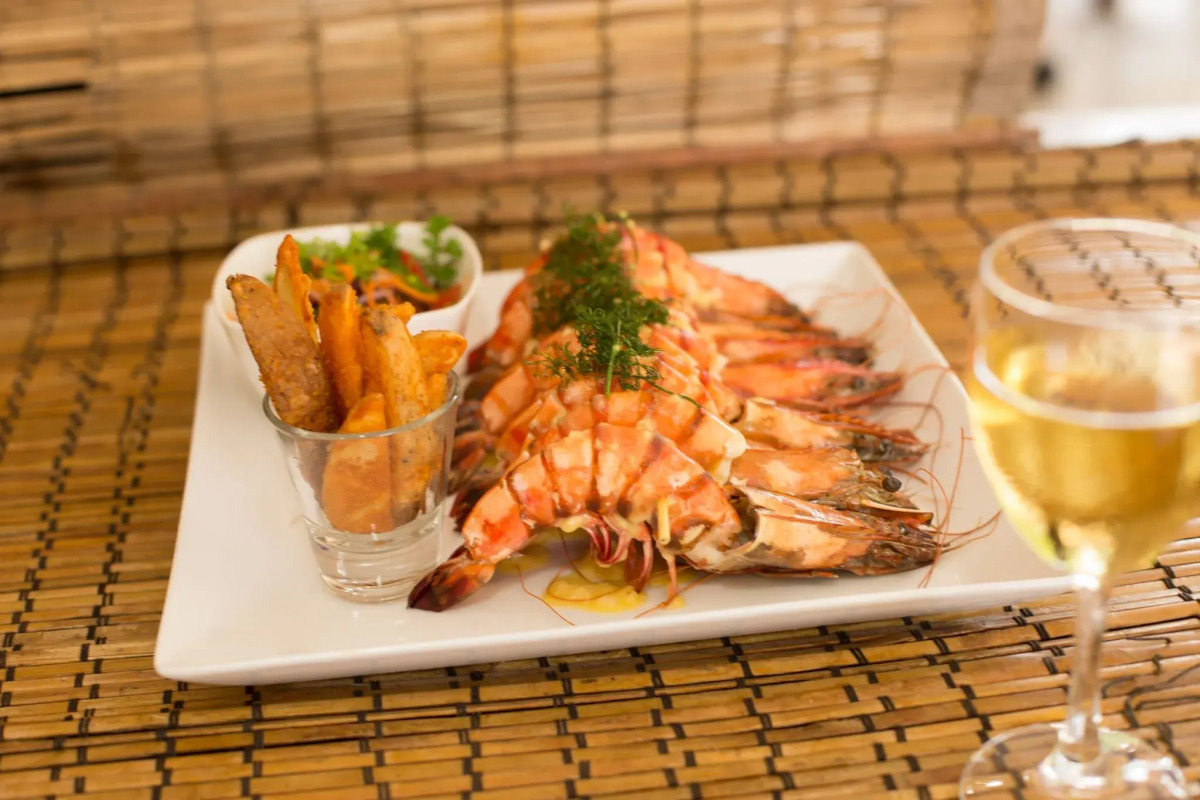 Отель Nilaveli Beach