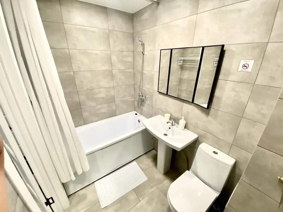 Апартаменты в центре города на улице Никитина 107