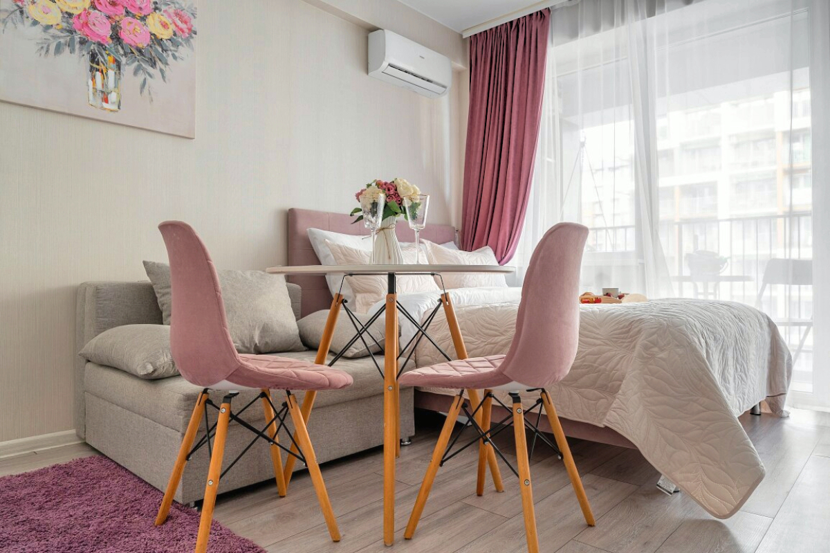 Апартаменты Студия у моря с бассейном на территории. Каравелла 112