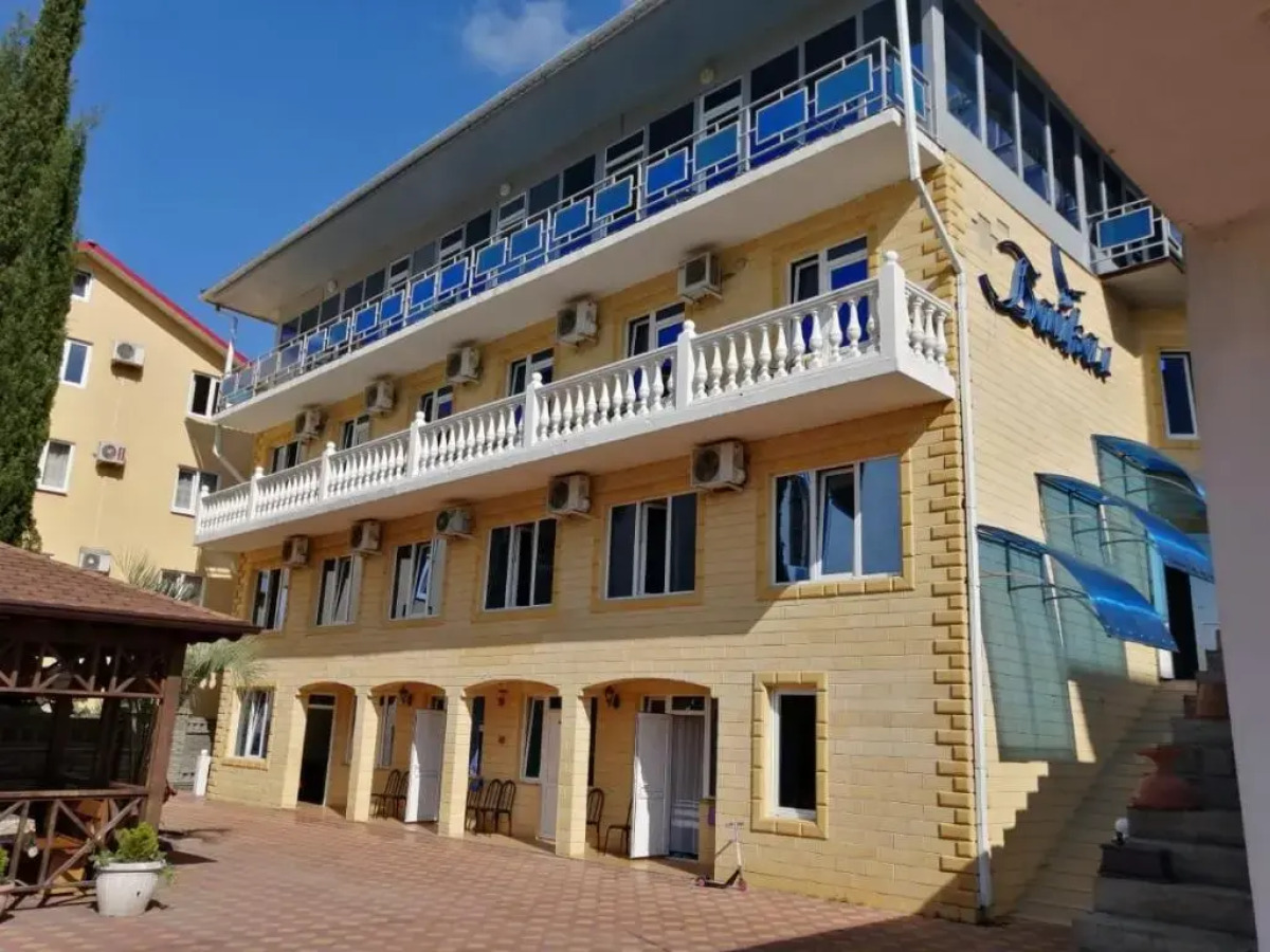 Отель Байкал