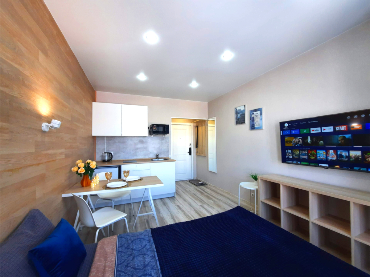 Апартаменты Вторая Студия на Ларюшина 6к2