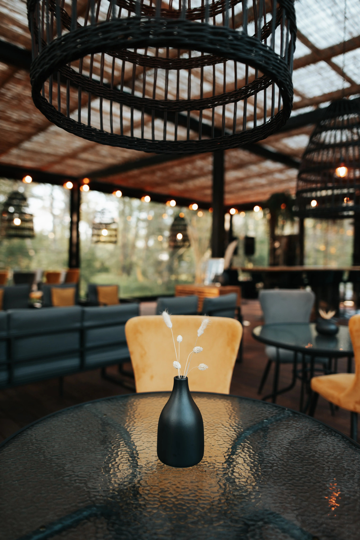 Поляна Глэмпинг, 1-я линия моря (12+)