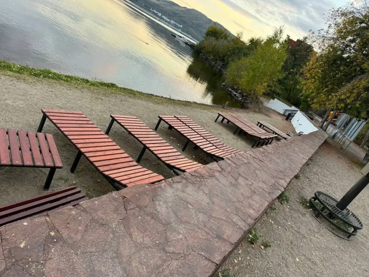 Бунгало на озере Банное