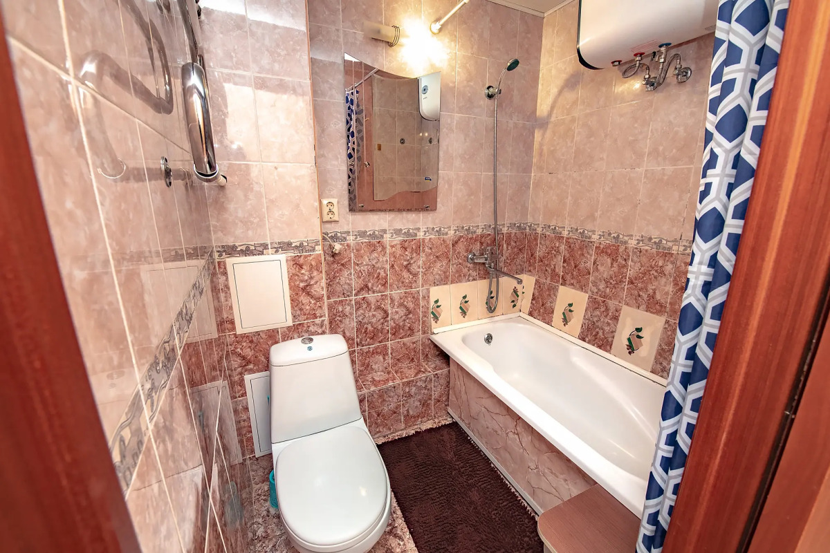 Апартаменты 2х комнатные на Кирова 44 A