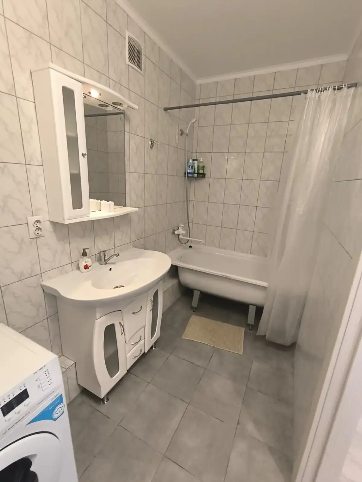 Квартира Астрахань на ладони