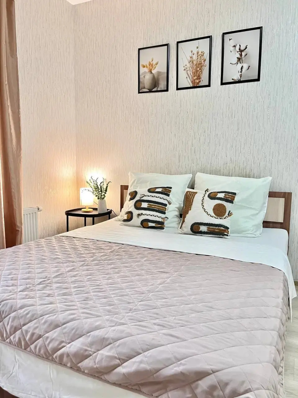 Апартаменты на Революции