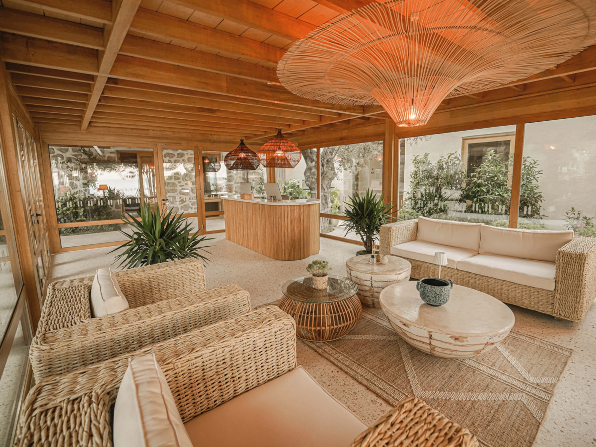 Отель Perios Beach House Adults Only